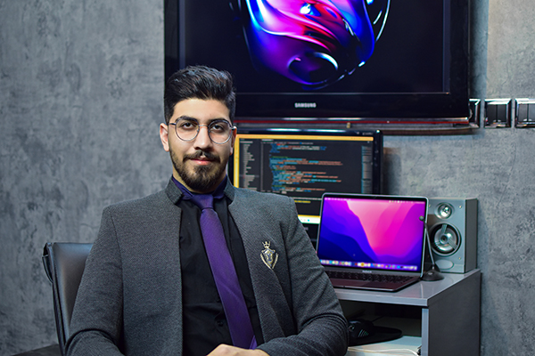 آرمین نریمانی